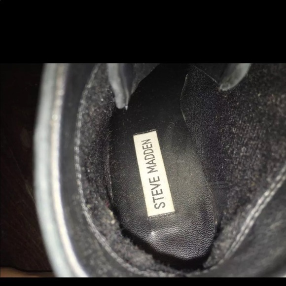 Booties - Picture 4 of 4